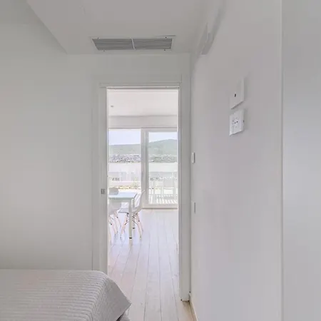 Stunning Capo Falcone Charming Nm1359 Apartment *